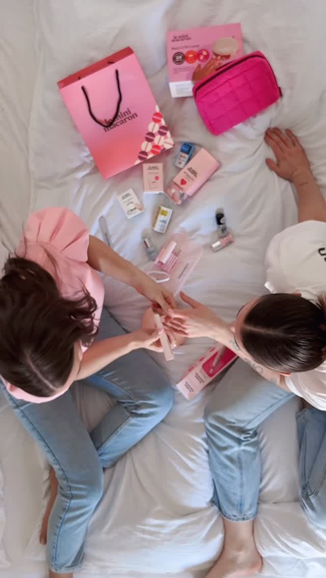 Bestie time – girls night s Le Mini Macaron