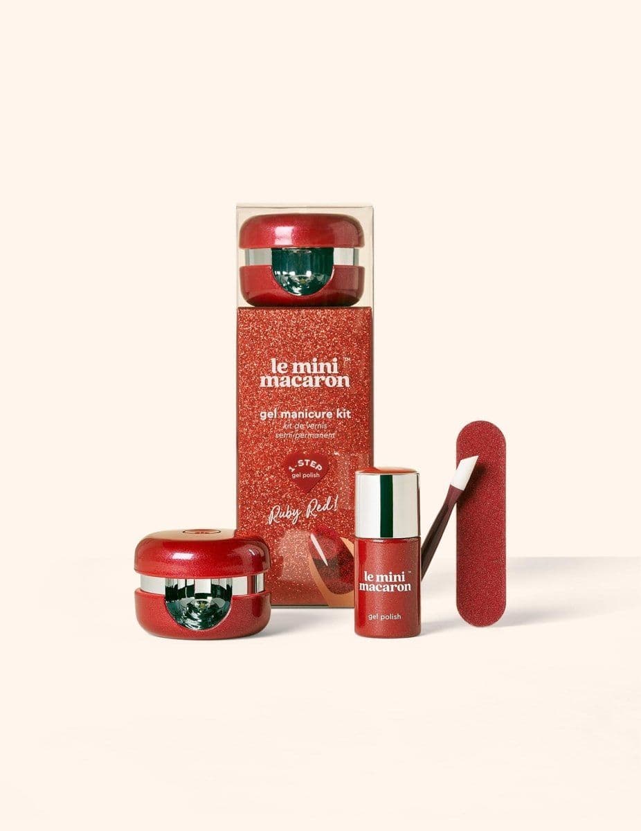 Sada na gélovú manikúru Ruby red